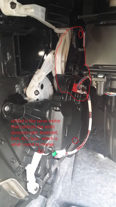 KHLOW2008 EXPERT; AIR MIX SERVOMOTOR Removal & Installation Disconnect negative battery cable. . Toyota air mix servo repair